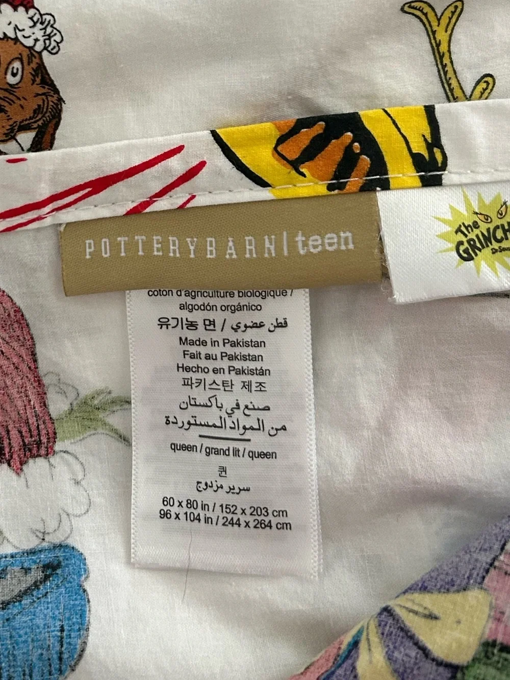 Dr. Seuss’s The Grinch™ & Max™ Sheet Set size Queen. New